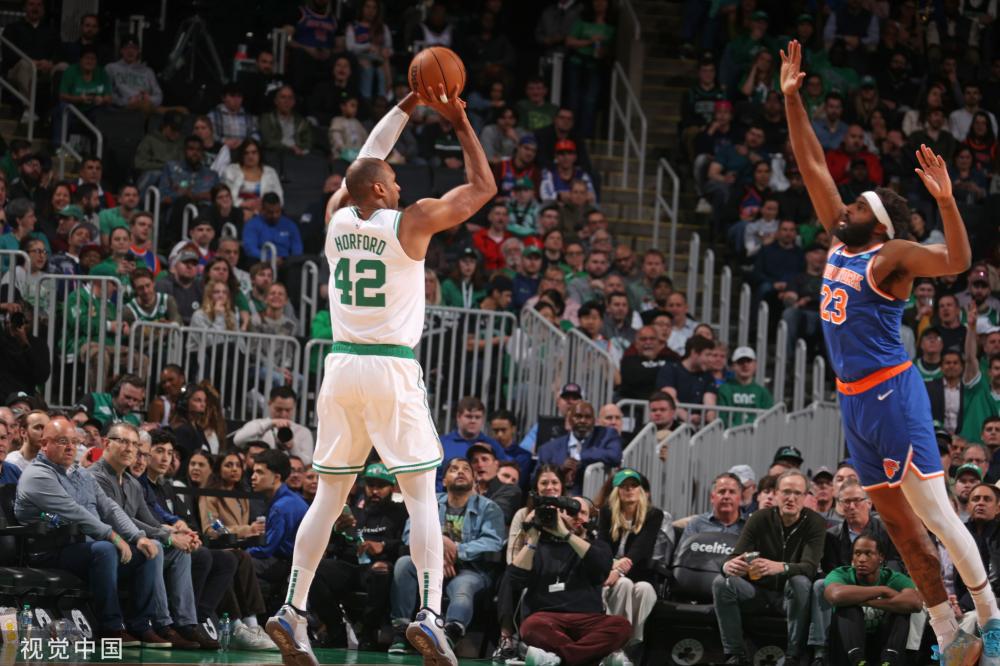 由攻击手的 由攻击手的