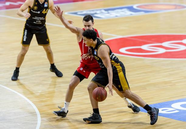 并勇于走出 并勇于走出