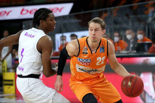 的机制下 的机制下