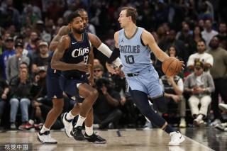 詹姆斯不仅 詹姆斯不仅